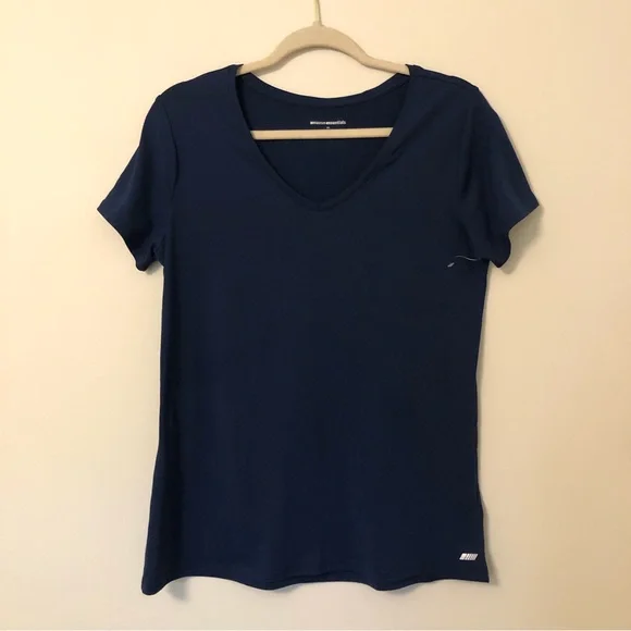 🆕 NWOT Amazon Essentials Navy Blue T-Shirt - Picture 6 of 6